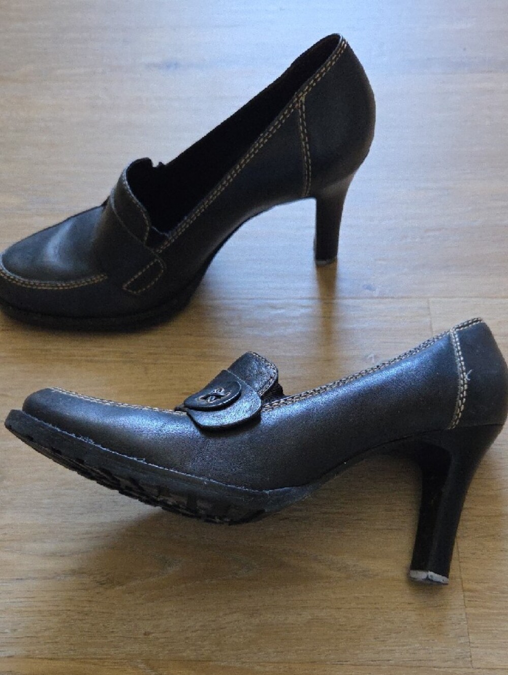 Mix It Black Loafer Heels with Button Strap - Picture 4 of 9